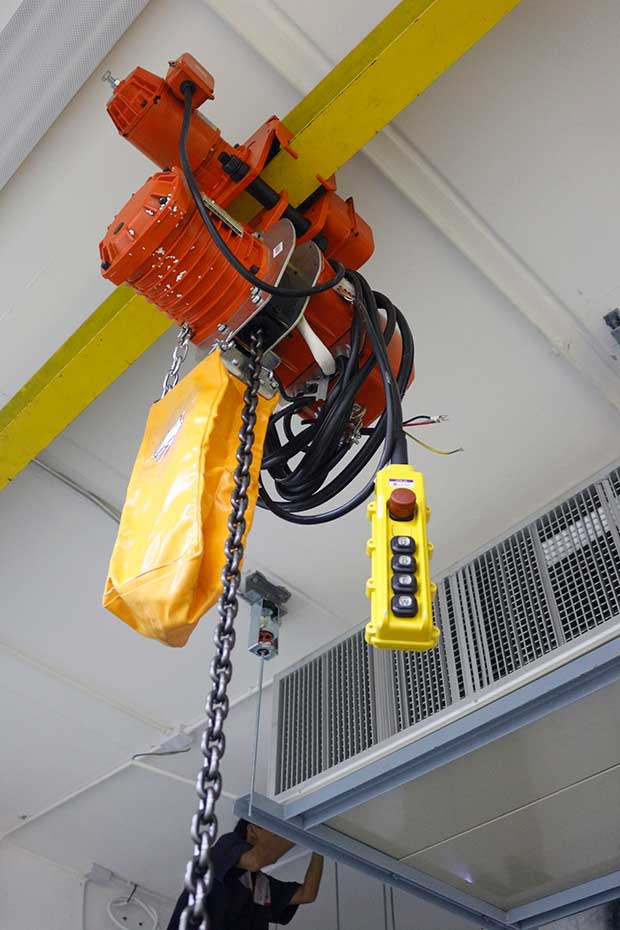 install testload hoist crane 1